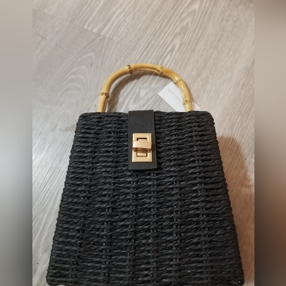 NWT New York & Co small wicker purse - Picture 1 of 5